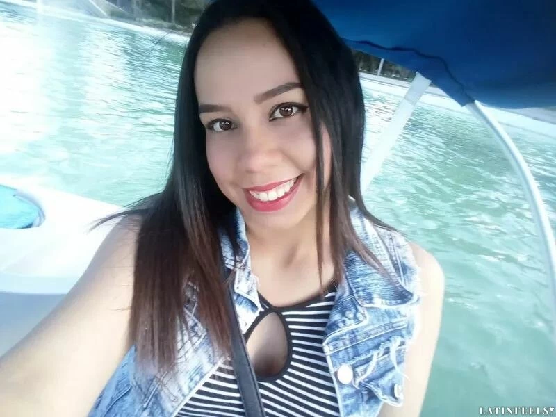 Carmen Profile image 1